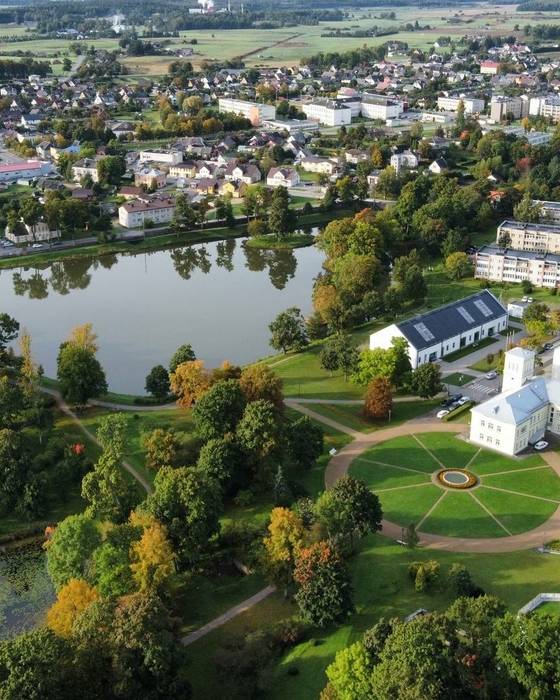Die Stadt Rietavas aus der Vogelperspektive
