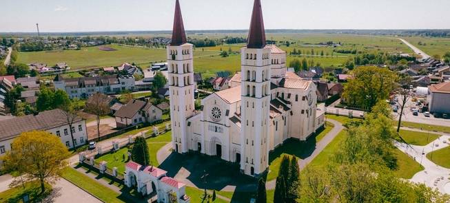 Rietavo Šv. arkangelo Mykolo bažnyčia